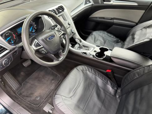 Used 2014 Ford Fusion S FWD image 15