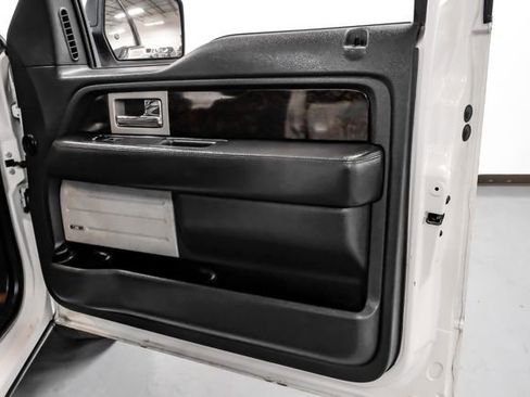 Used 2013 Ford F150 Platinum image 39