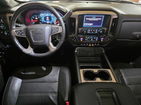 Used 2017 GMC Sierra 1500 Denali w/ Denali Ultimate Package AWD/4WD image 19