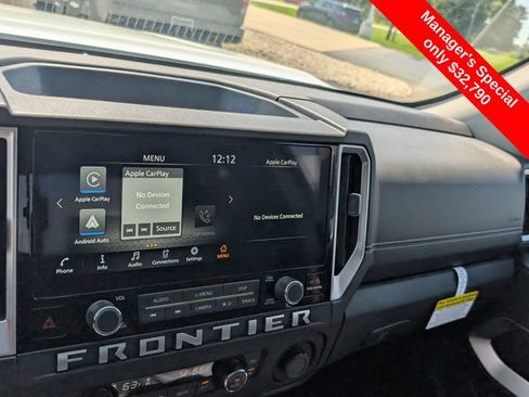Certified 2025 Nissan Frontier SV w/ SV Convenience Package AWD/4WD image 22