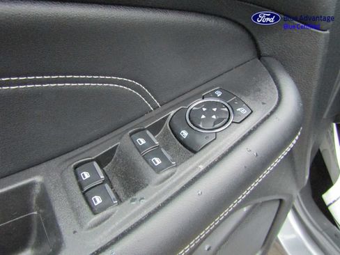 Certified 2024 Ford Edge Titanium AWD/4WD image 31