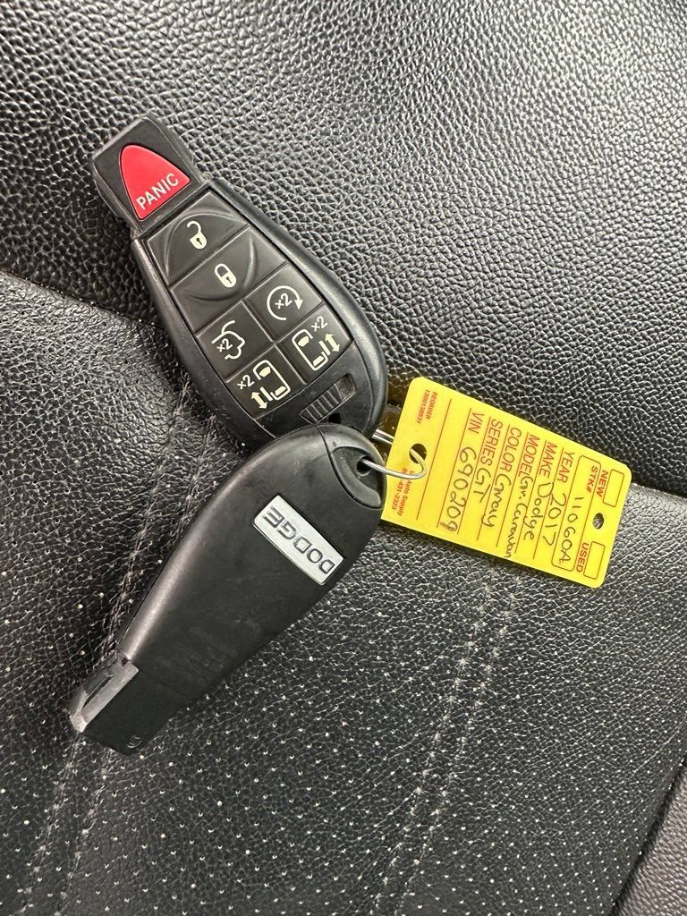 Used 2017 Dodge Grand Caravan GT FWD image 8
