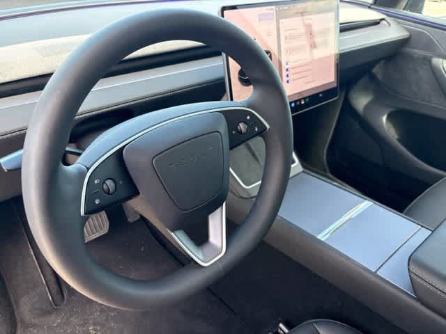 Used 2026 Tesla Model Y AWD image 10