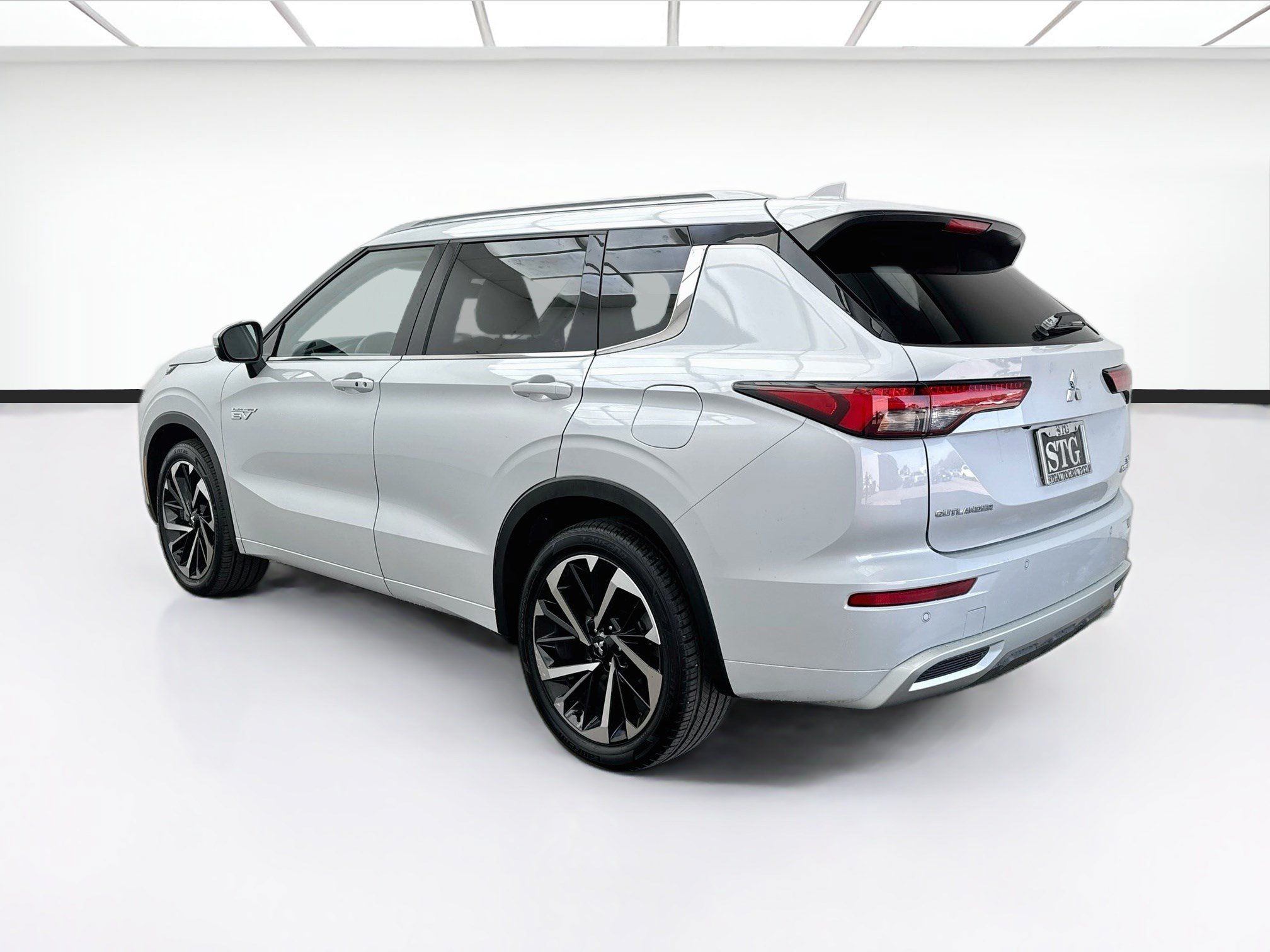 Used 2024 Mitsubishi Outlander SEL AWD/4WD image 6