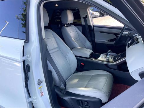 Used 2023 Land Rover Range Rover Evoque S image 9