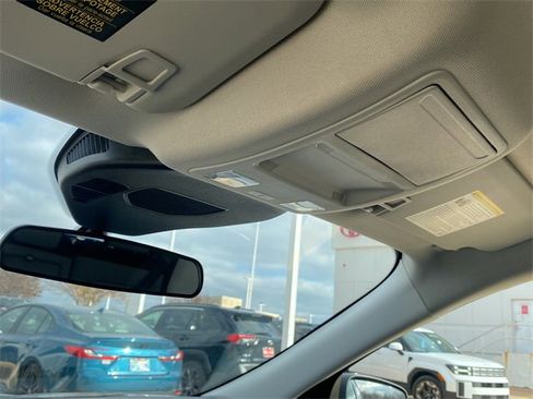 Used 2024 Ford Escape Active image 30