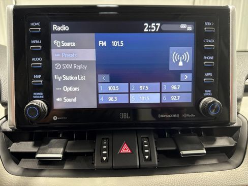 Used 2021 Toyota RAV4 XLE Premium AWD/4WD image 29