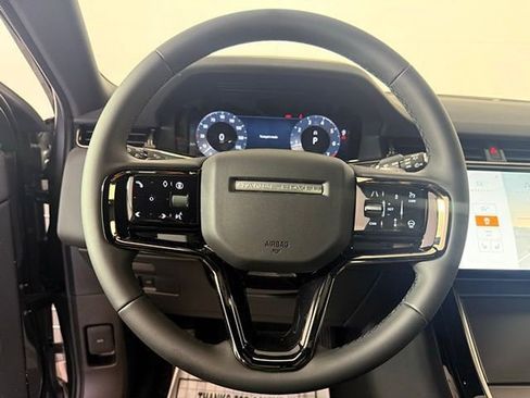 Used 2026 Land Rover Range Rover Evoque S AWD/4WD image 25