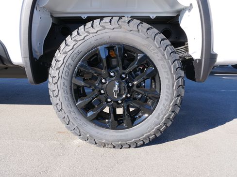 New 2026 Chevrolet Silverado 2500 LT w/ Trail Boss Package image 12