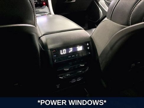 Used 2021 Jeep Grand Cherokee L Limited w/ Luxury Tech Group II AWD/4WD image 13