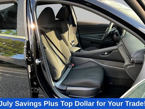 Used 2026 Hyundai Elantra SEL Sport Premium w/ Cargo Package FWD image 36