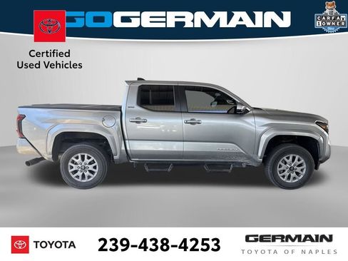 Used 2024 Toyota Tacoma SR5 w/ SR5 Upgrade Package AWD/4WD image 7