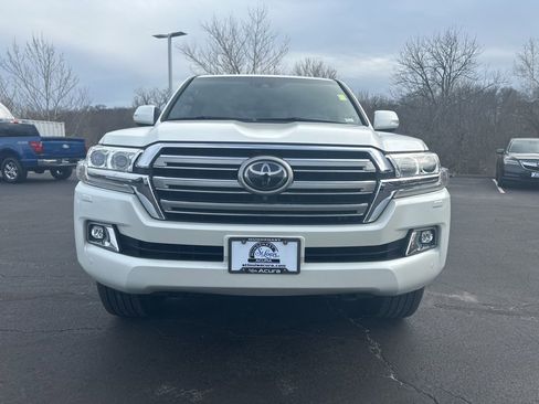 Used 2021 Toyota Land Cruiser image 8