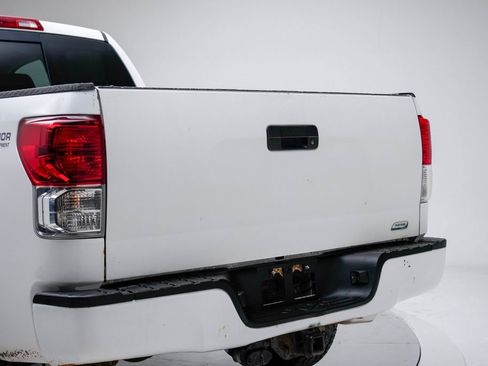 Used 2010 Toyota Tundra 4x4 Double Cab image 8