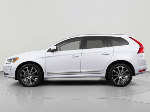 Used 2016 Volvo XC60 T5 Premier w/ Proximity Package AWD/4WD image 2