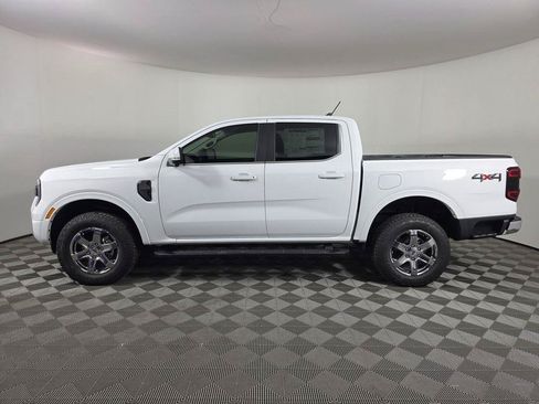 Used 2025 Ford Ranger Lariat w/ Chrome Accent Package AWD/4WD image 2