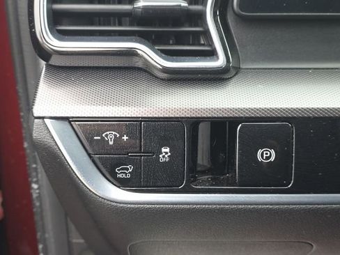 Used 2023 Kia Sportage SX image 15