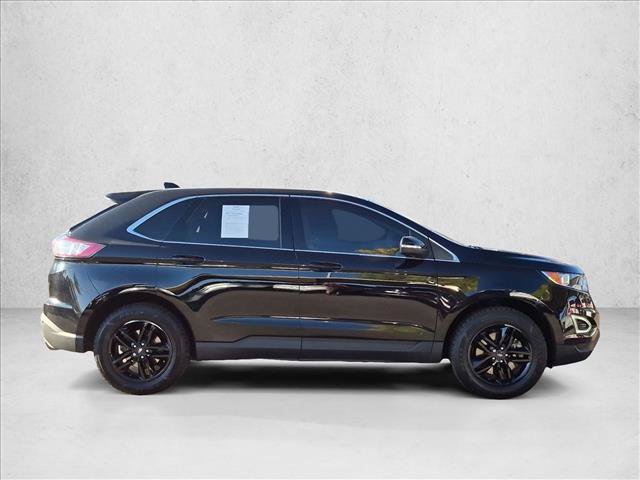 Used 2018 Ford Edge SEL w/ Canadian Touring Package AWD/4WD image 4