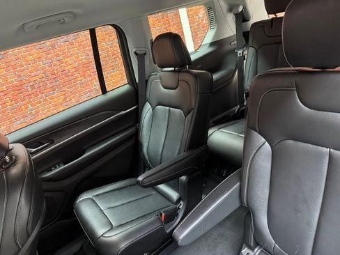 Used 2023 Jeep Grand Cherokee L Limited image 26