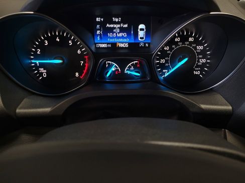 Used 2018 Ford Escape SEL image 23