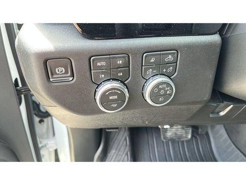 New 2026 GMC Sierra 1500 Elevation AWD/4WD image 20