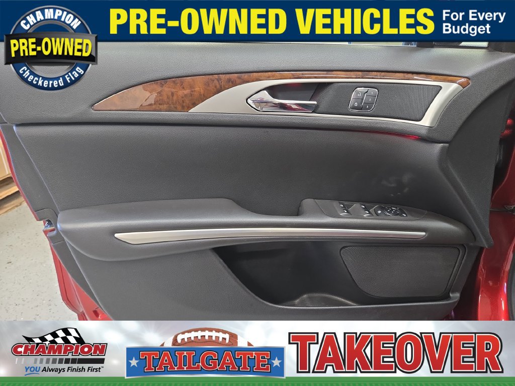 Used 2014 Lincoln MKZ w/ Equipment Group 101A Select FWD image 18