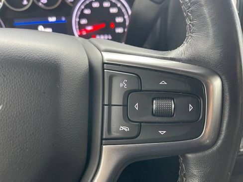 Used 2021 Chevrolet Silverado 1500 LT AWD/4WD image 24
