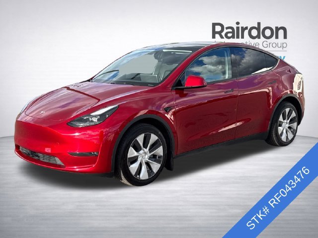 Used 2024 Tesla Model Y Long Range AWD/4WD image 3