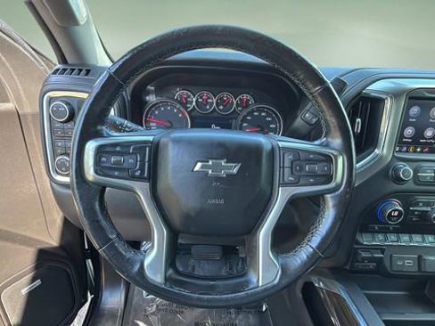 Used 2020 Chevrolet Silverado 1500 RST AWD/4WD image 12