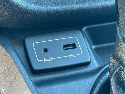 Used 2018 RAM ProMaster City Tradesman image 23