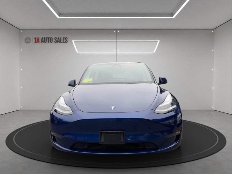 Used 2021 Tesla Model Y Long Range AWD/4WD image 8