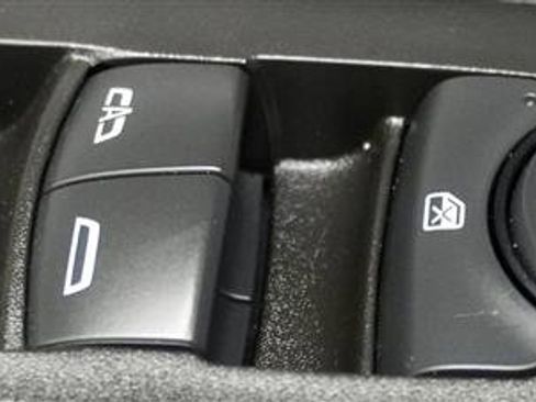 Used 2021 Chevrolet Equinox LT w/ LPO, Floor Liner Package image 30