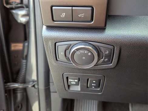 Used 2019 Ford Expedition Limited w/ Equipment Group 303A image 36