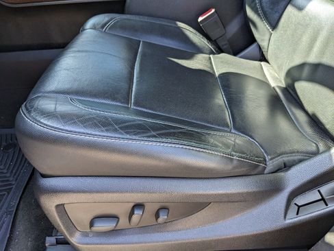 Used 2015 GMC Sierra 1500 SLT w/ SLT Crew Cab Value Package image 19