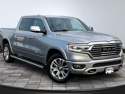 Used 2022 RAM 1500 Limited w/ Body Color Bumper Group AWD/4WD image 3