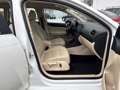 Used 2014 Volkswagen Jetta TDI image 10