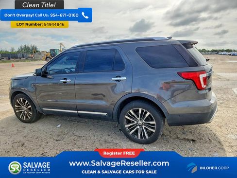 Used 2016 Ford Explorer Platinum AWD/4WD image 3