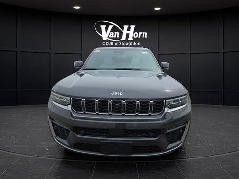 New 2026 Jeep Grand Cherokee Limited image 2