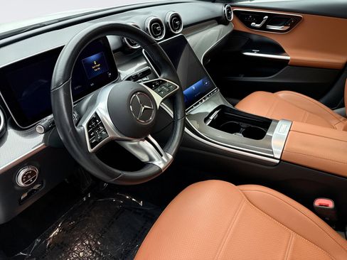Used 2023 Mercedes-Benz C 300 4MATIC Sedan image 10