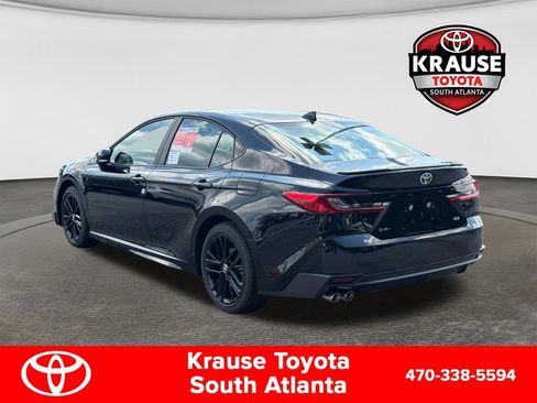New 2026 Toyota Camry SE FWD image 6