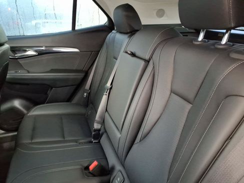 Used 2024 Buick Envision Preferred AWD/4WD image 12