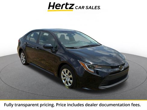 Used 2025 Toyota Corolla LE FWD image 1