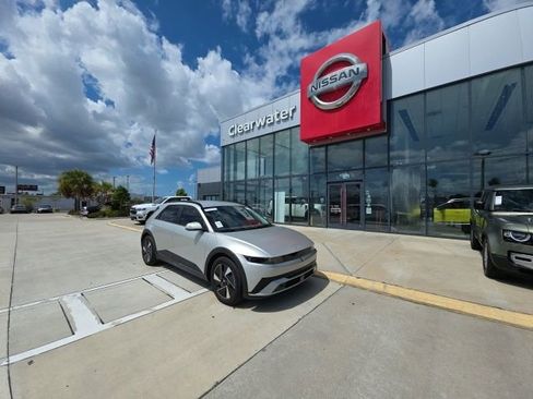 Used 2025 Hyundai Ioniq 5 SEL RWD image 1