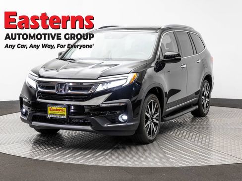 Used 2021 Honda Pilot Touring image 1