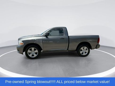 Used 2012 RAM 1500 Express RWD image 5
