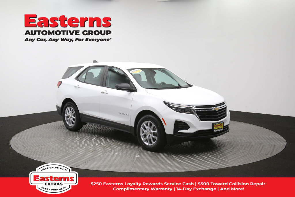 Used 2023 Chevrolet Equinox LS w/ Driver Confidence II Package FWD image 48