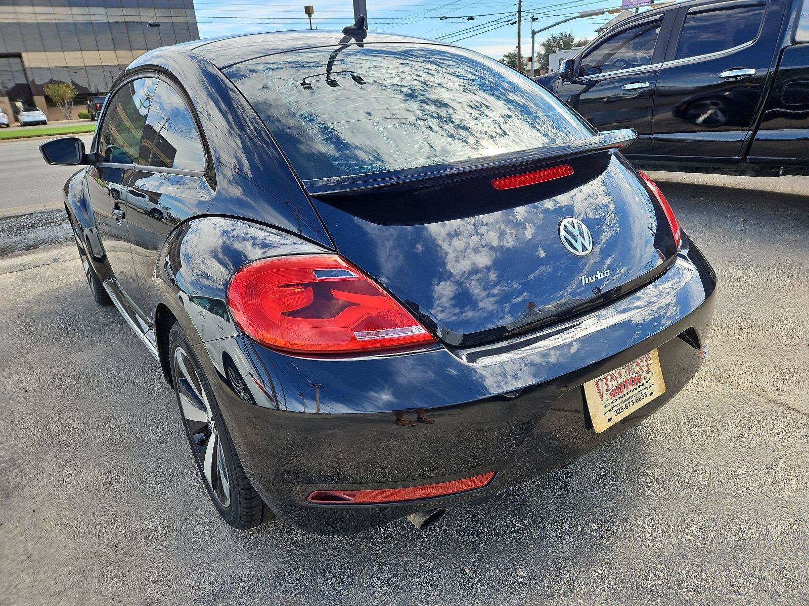 Used 2014 Volkswagen Beetle R-Line FWD image 5