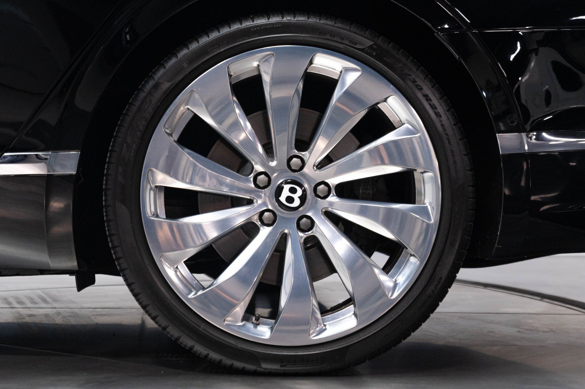 Used 2020 Bentley Flying Spur W12 AWD/4WD image 34