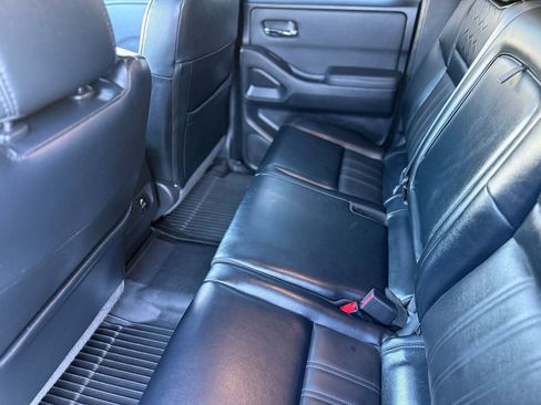 Used 2022 Nissan Frontier PRO-4X w/ Pro-4X Premium Package image 14