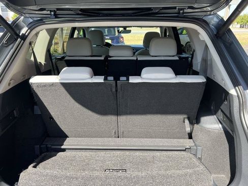 Used 2019 Volkswagen Tiguan S FWD image 11